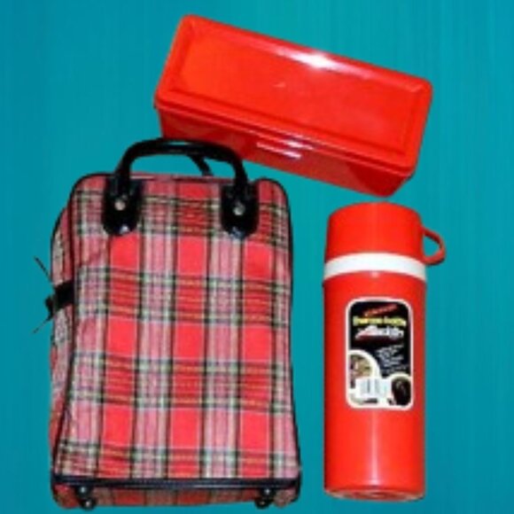 Vintage ALADDIN Picnic Set Red Plaid Thermos Lunch Box - Picture 1 of 14